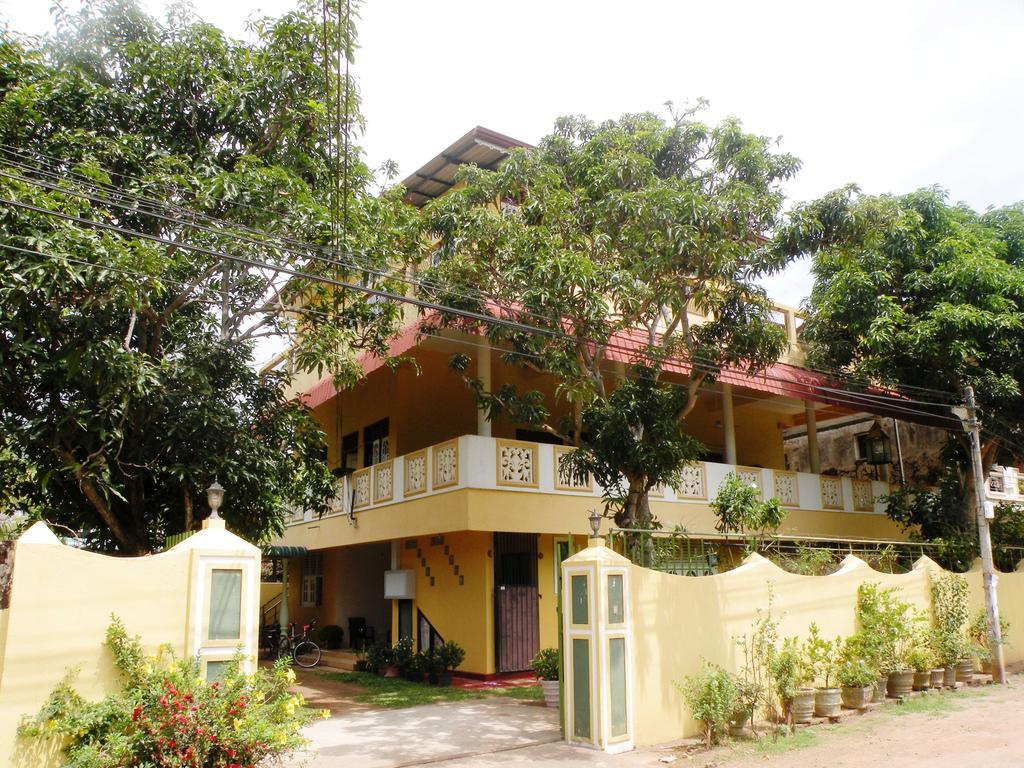 Henderson Airport Residence Negombo Luaran gambar